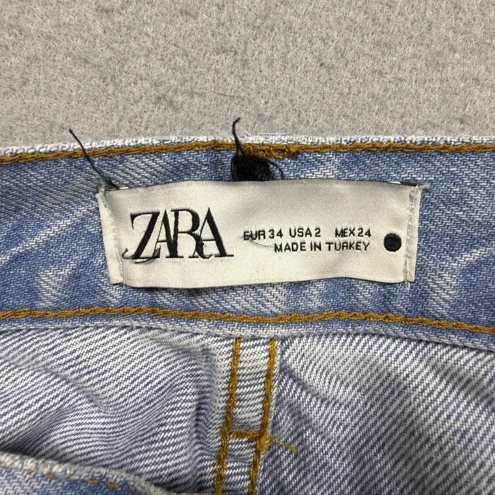 Zara Womens Crossed Waist Straight Leg Jeans Light Wash Raw Hem Blue Size 2